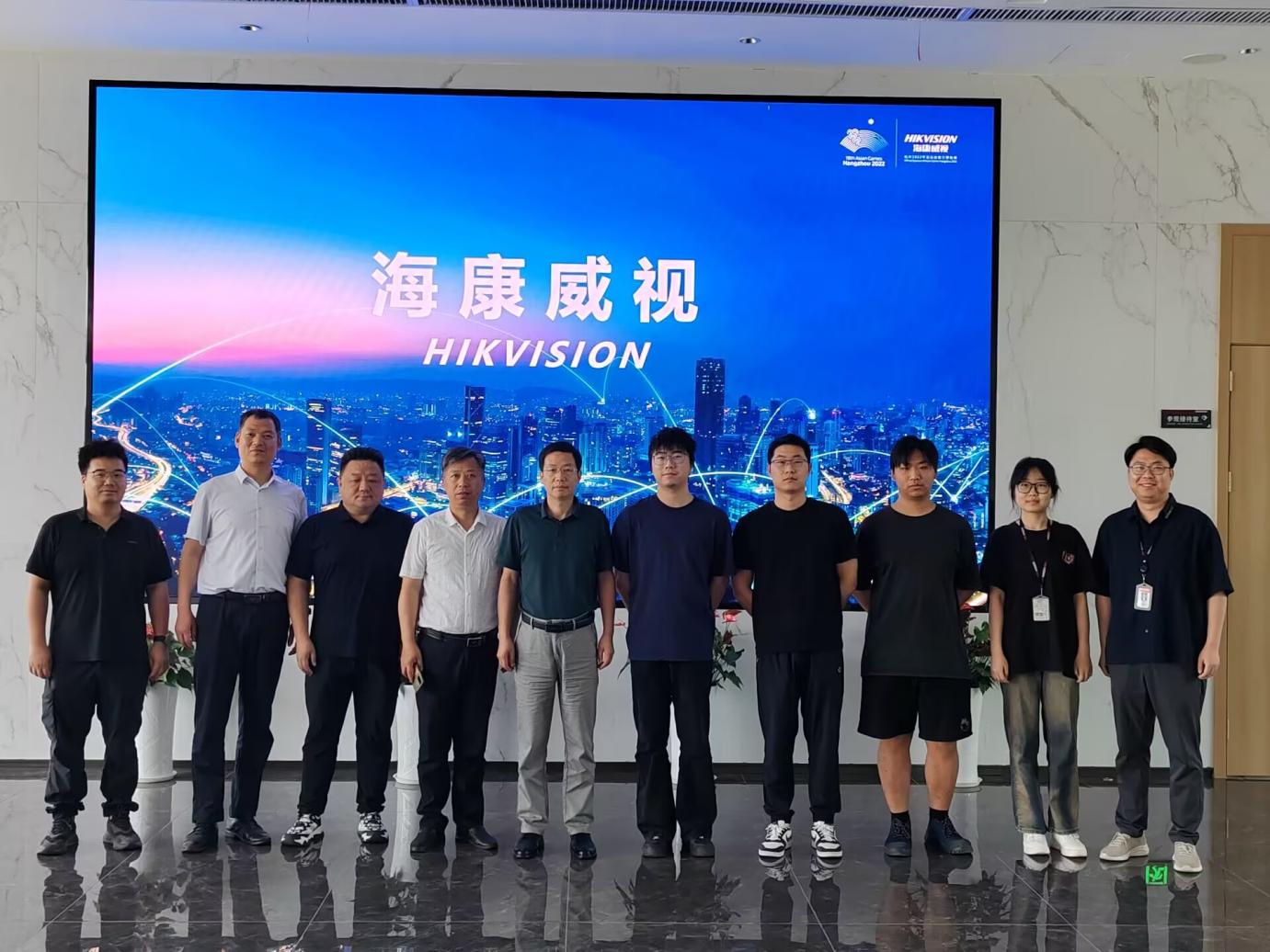 AEBB6A3CD7B699A0CD11A438FC67C1E6